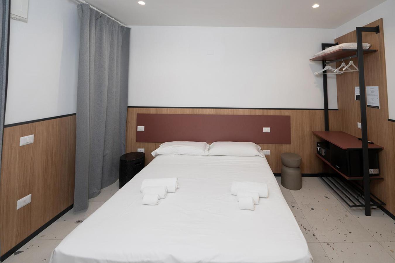 Mia Suites Hotel Bella Capri Наполи Екстериор снимка
