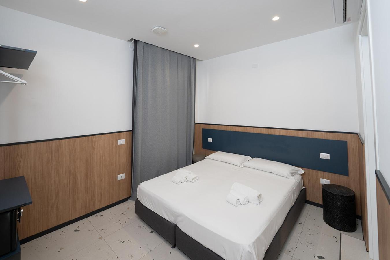 Mia Suites Hotel Bella Capri Наполи Екстериор снимка