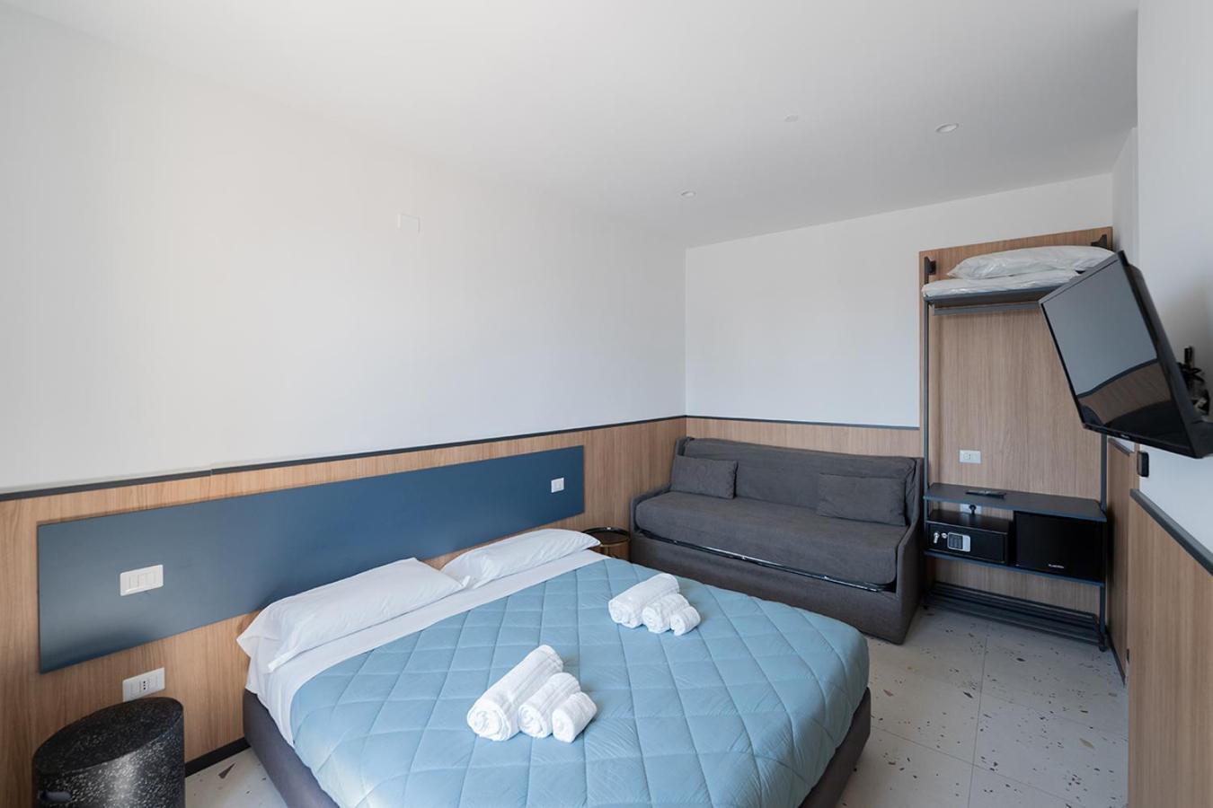 Mia Suites Hotel Bella Capri Наполи Екстериор снимка