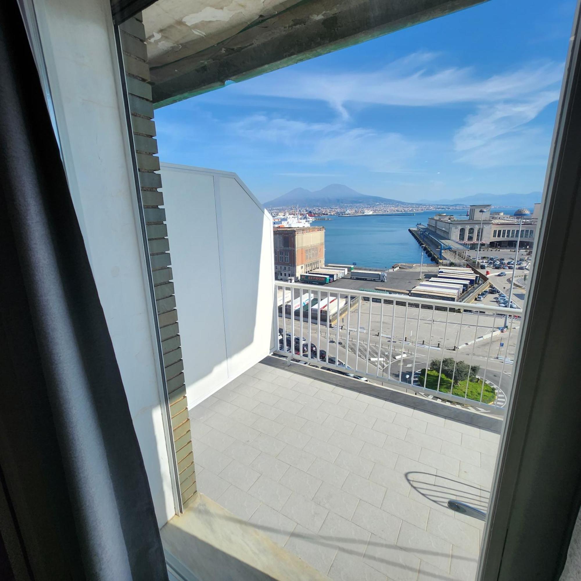 Mia Suites Hotel Bella Capri Наполи Екстериор снимка